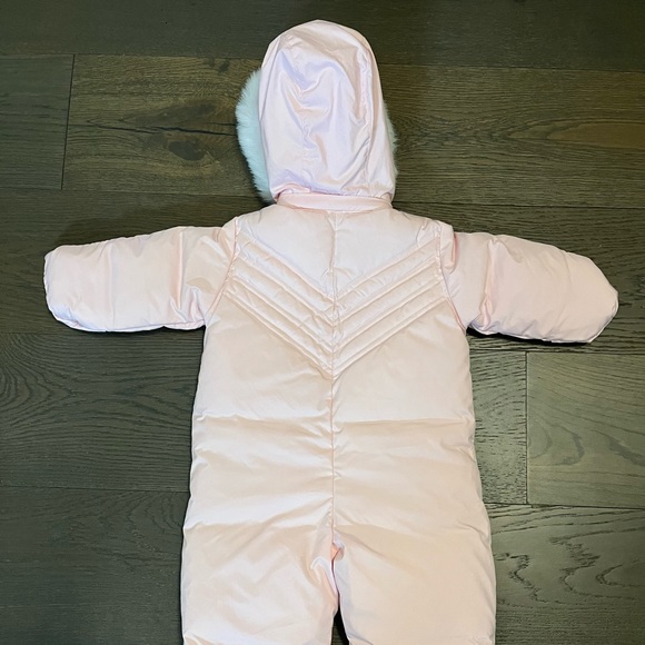 Baby gap warmest down filled snowsuit 3-6M Ret $138 NWT - Picture 3 of 6